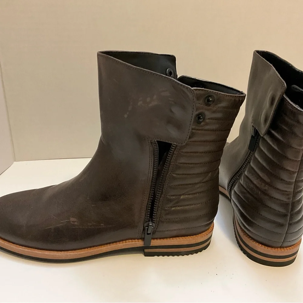 ELIE TAHARI Ankle boots - Picture 9 of 13